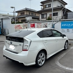 プリウス30Sツーリング　車検2年の画像