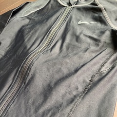 ラッシュガード　NIKE 140の画像