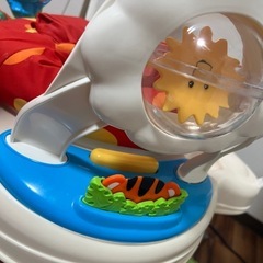 フィッシャープライス Fisher- Price Jumperoo レインフォレスト・ジャンパルー 適応体重:12kg以下 ジャンプをすると音楽が流れてライトアップの画像