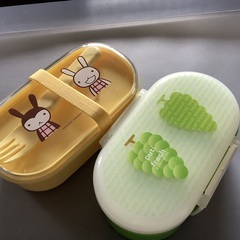 二段型お弁当箱2つ引き取り限定