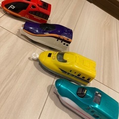 新幹線　トミカ　ハッピーセット　マック