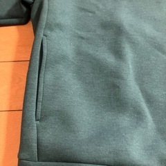 メンズパーカーの画像