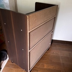 木製組み立て式飾り棚の画像