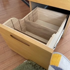 浜本工芸　机のサイドの引き出しの画像