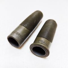 自転車用ハンドルバー アルミ シルバー 長さ：550mm クランプ径：25.4mm 重量：343g MIYATA自転車のシティサイクルに装備されていたハンドルバー ＋ グリップの画像