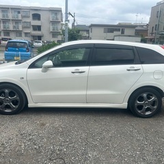 車検2年付き！！平成20年ストリーム7人乗り　141570kの画像