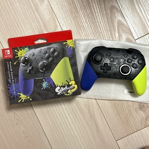 【超美品】Nintendo Switch有機EL スプラトゥーン3エディション+プロコントローラー+収納ケース+キャリングケース