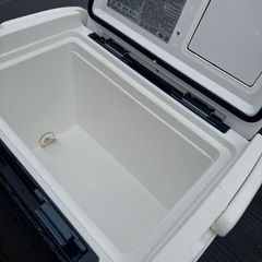 Daiwaクーラーボックスの画像