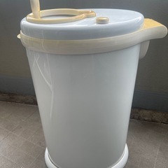 オムツ用ゴミ箱
