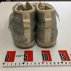 0609-122 adidasハイカットスニーカー　23.5cmの画像