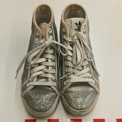 0609-122 adidasハイカットスニーカー　23.5cmの画像