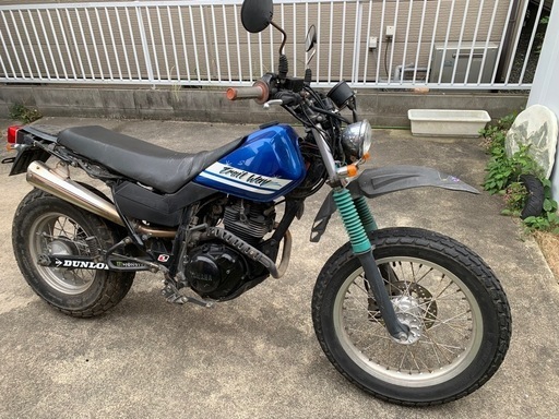 ヤマハTW225車体
