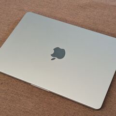 MacBook Air M3 13インチ 16GB/256GB 8コアCPU,10コアGPU シルバーの画像