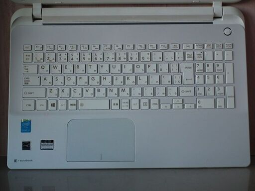 【東芝Dynabook Ｔ５５/ＰＷ SSD240GB搭載WIN11Home/Core-i3/ﾒﾓﾘ8GB/Office365】