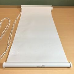 ロールスクリーン（アイボリー）30×180cm（2）の画像