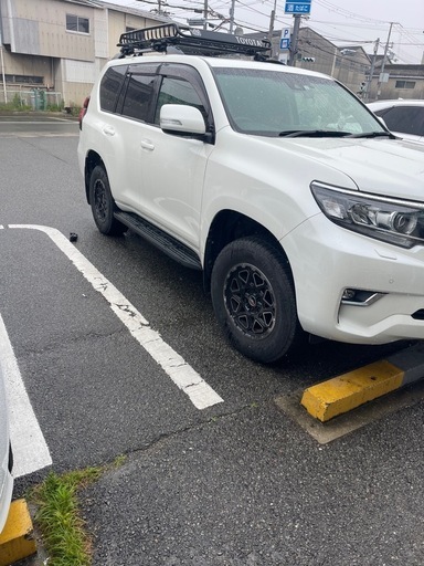 ホイールつきサマータイヤとホイールつきスタッドレスのセット
