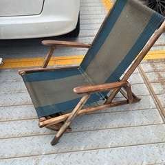 昭和レトロ 木製フレーム リクライニングチェア アウトドアチェア 折りたたみ式の画像