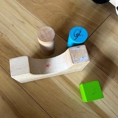 Plantoys 手押し車の積み木の画像