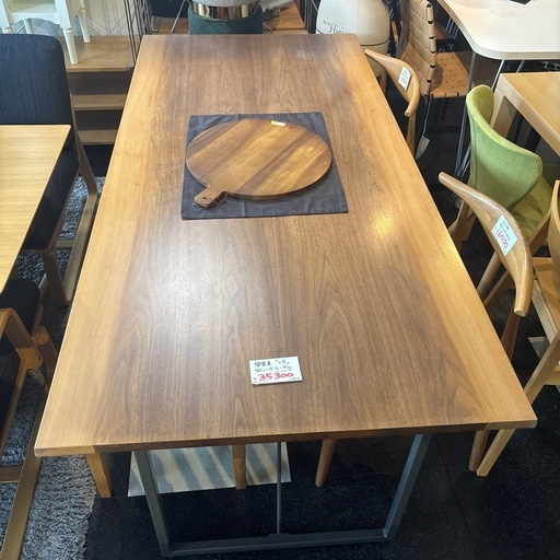 【ジモティー限定SALE】29700→27500円　関家具 レダ ダイニングテーブル テーブル シンプル オシャレ インテリア