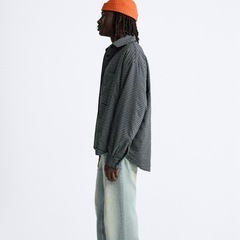 新品ZARAリバーシブルチェックシャツジャケットの画像