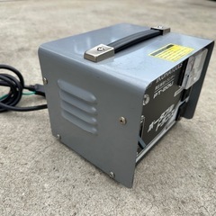 イクラ　ポータブルトランス　PT-20U  昇圧機の画像
