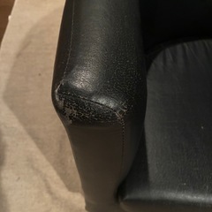 IKEA 1人用ソファ　ブラック　座り心地いいですよ　中古の画像