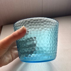 【無料】夏を感じるガラスの入れ物の画像