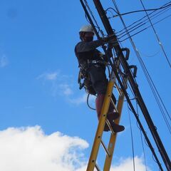 正社員★電気通信工事作業員(経験者優遇、未経験可)の画像