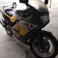 VFR400の画像