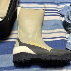 ダイワのスパイクブーツの画像