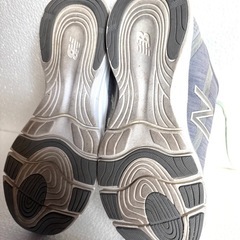 23cm
 New Balance 771 メモリーフォームインソールの画像