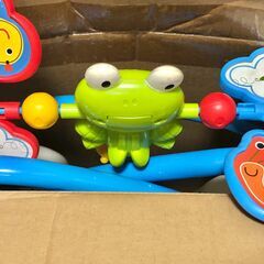 Fisher-Price インファント・トドラーロッカー（カエル）バウンサーの画像