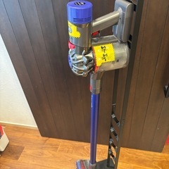 towerコードレスクリーナースタンドの画像