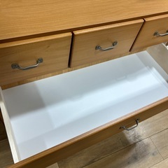 インテリア家具　チェスト　収納家具　タンス　レトロ　アンティークの画像