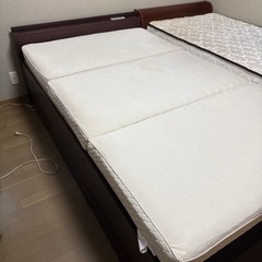 セミダブルベッド　木枠引き出し付き