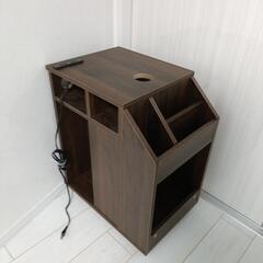 テーブルワゴン　コンセント付き