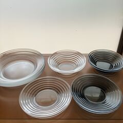 涼しげなガラス食器１２枚セット