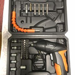 小型電動ドライバー　USB充電コードレス　美品