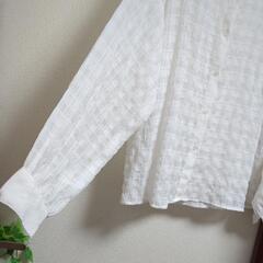 羽織りでもブラウスでもの画像