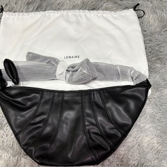 【新品未使用】LEMAIRE ルメール クロワッサン ショルダー...