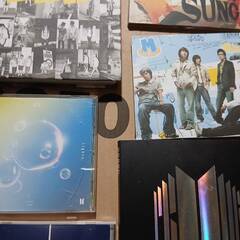 K-pop 男性グループ　ＣＤセット　難あり品　断捨離　おまけで...