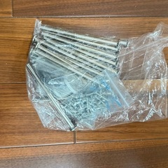 【お引き取り先決定】ベッドフレーム　クイーンサイズ 　LOWYA ロウヤの画像