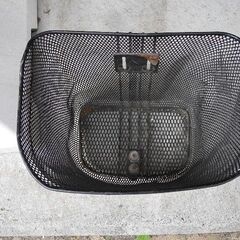 自転車のカゴ 前後の画像