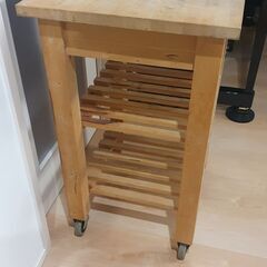 IKEA ベクヴェーム キッチンワゴン（バーチ材）引き取り限定の画像
