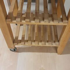 IKEA ベクヴェーム キッチンワゴン（バーチ材）引き取り限定の画像