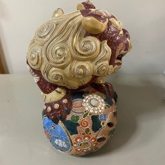 【九谷焼】玉乗り獅子　置物　縁起物　開運　幸運　玄関　厄除け　招福　シーサーの画像
