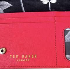 美品⭐️TED BAKER テッドベイカー　赤色　長財布の画像