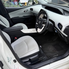 プリウス　Aツーリングセレクションの画像