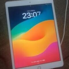 iPad第7世代WiFicellermodel 128Gの画像