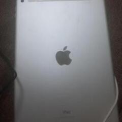 iPad第7世代WiFicellermodel 128Gの画像